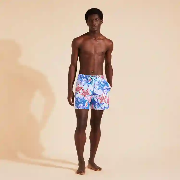 صورة Erkek Glowed Stars Moorea Mayo