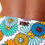 صورة Kadın Marguerites Lake Bikini Altı